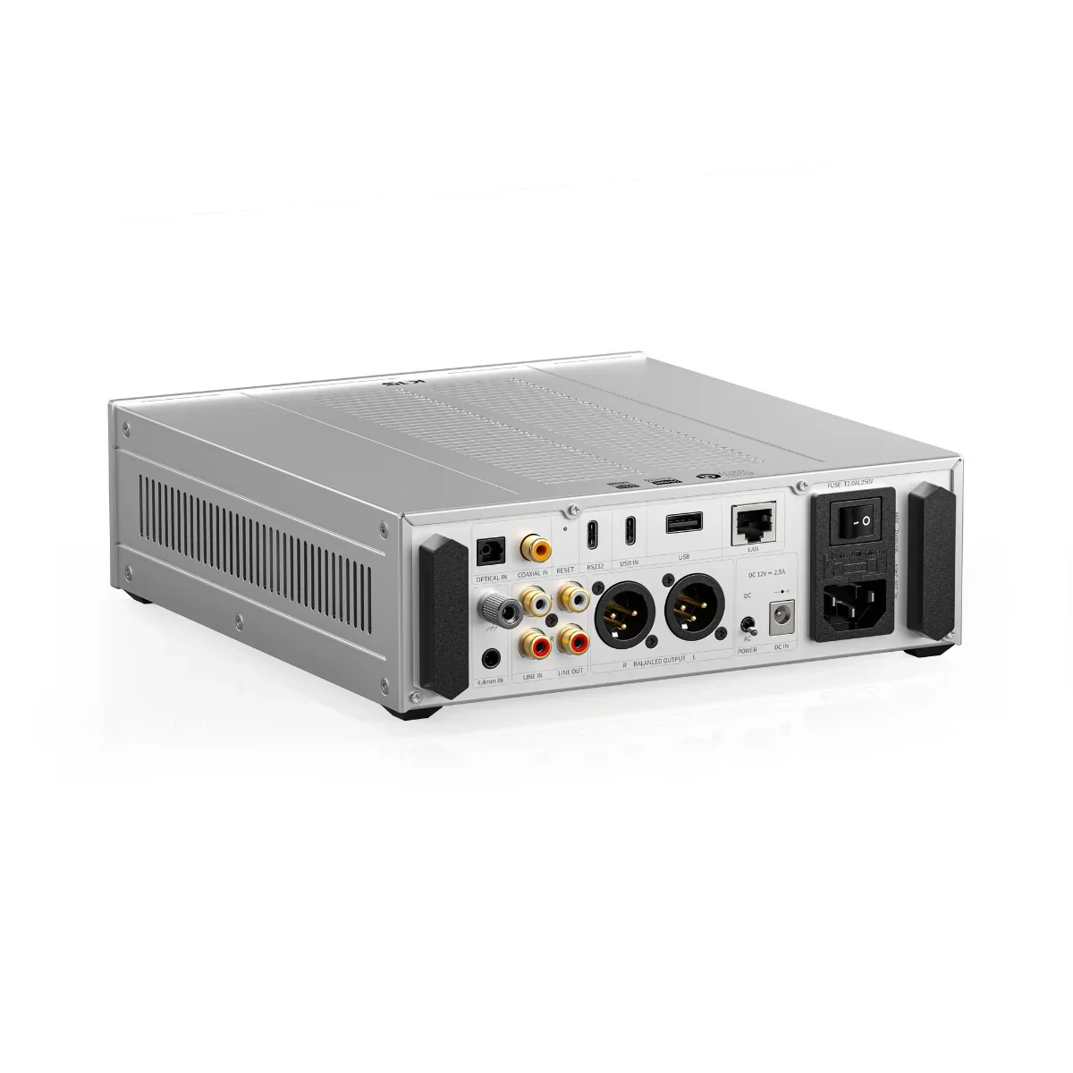 Fiio K15 Desktop DAC and Headphone Amplifier - Image 4